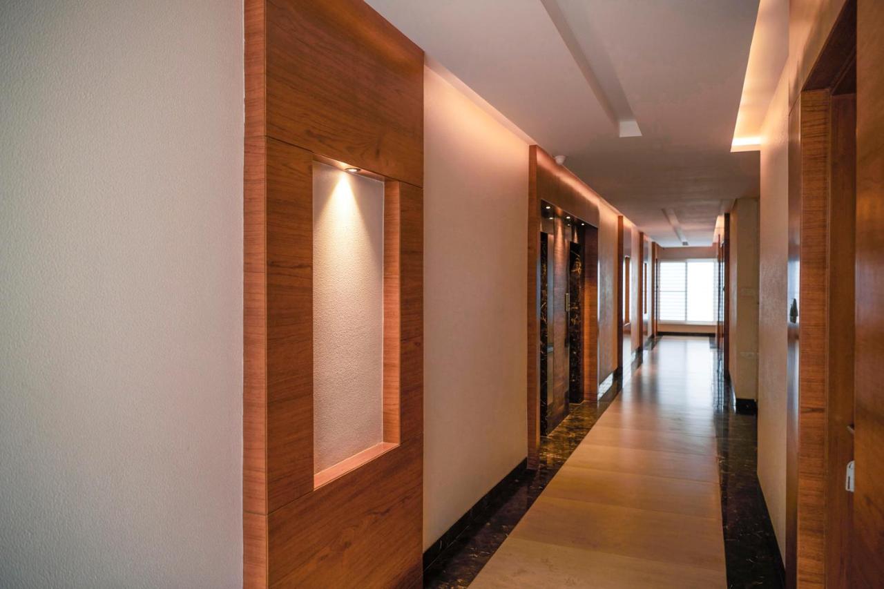 The Atithi Niwas Hotel Indore Exterior foto
